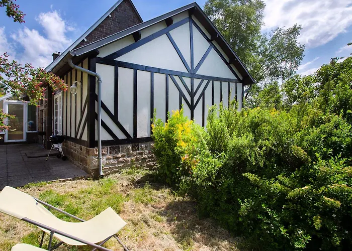 La Mancelliere De Montjoie D'hotes Et Nocleg ze śniadaniem *